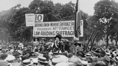 The suffragists campaigned non-violently for women's right to vote.