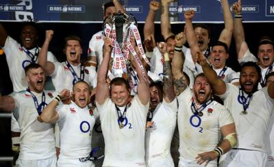 England players celebrate