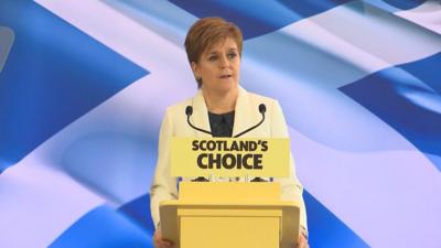 Scotland's first minister has warned that there are "no shortcuts" to independence.