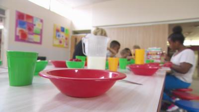 Kids learn how to make healthy meals