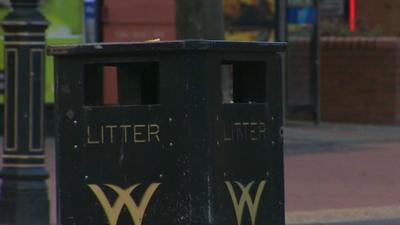 Wrexham litter bin