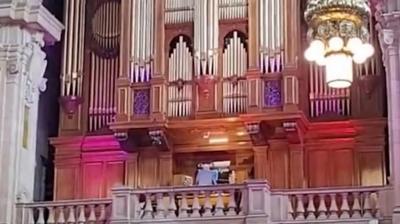 Organ at Kelvingrove Museum and Art Gallery