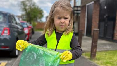 Young litter picker Eva