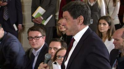 Jon Sopel asks question at press conference