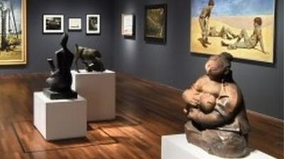 Works of art in Singapore gallery