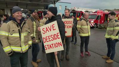 Protest yn y Rhyl