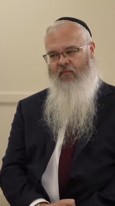 Rabbi Daniel Walker speaking to BBC