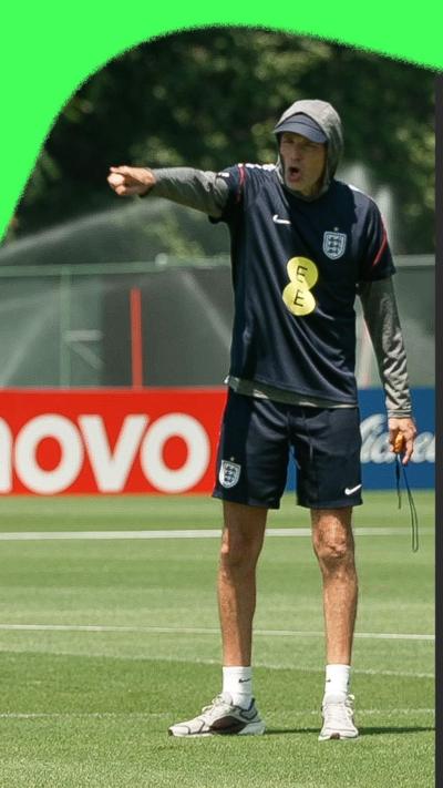 Thomas Tuchel in England training