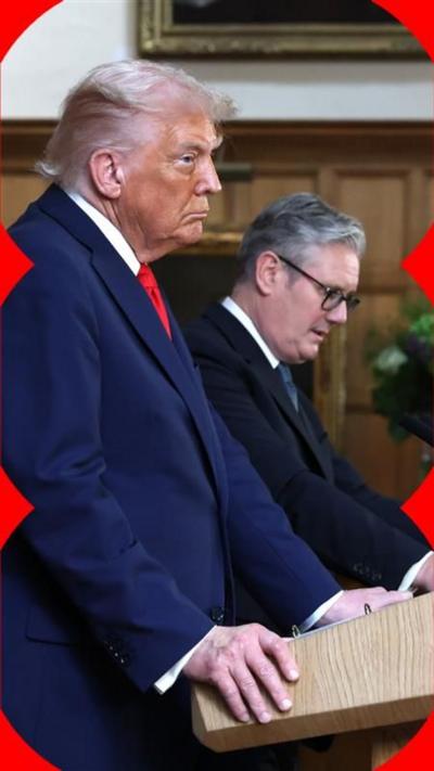 A side-on shot of Donald Trump and Keir Starmer standing side by side.