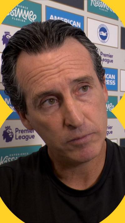 Unai Emery talking after the game 