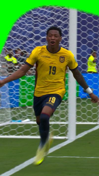 Gonzalo Plata celebrates