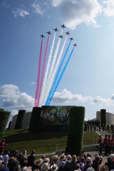 Red Arrows soar over VJ Day service