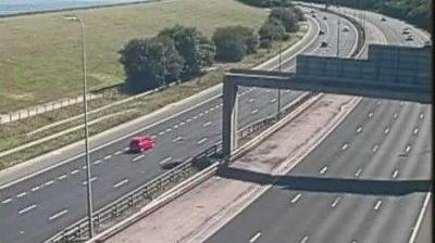 Overhead screenshot of the M60 which has small number of vehicles due to closure