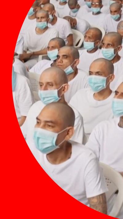 El Salvador prisoners