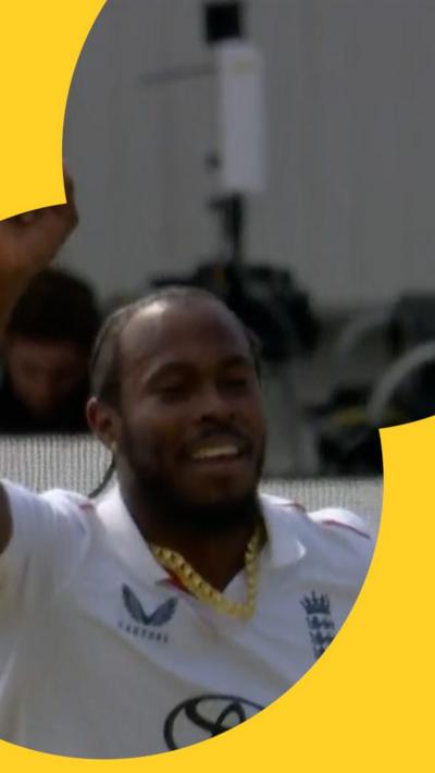 Jofra Archer celebrating 