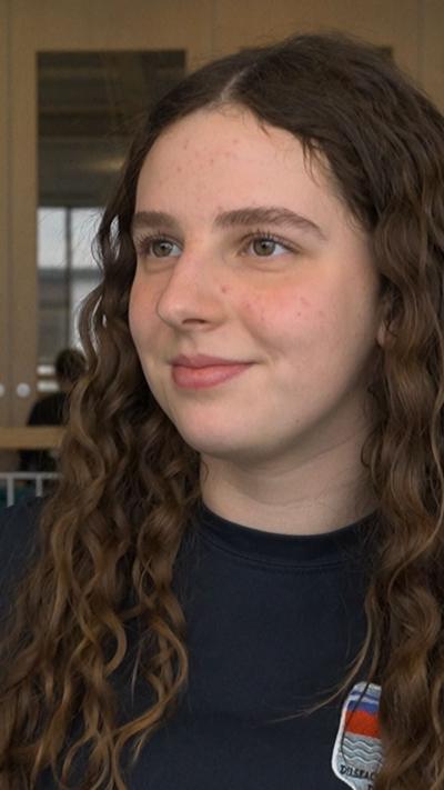 Lois aig Cafaidh Càirdeis Sgoil SES