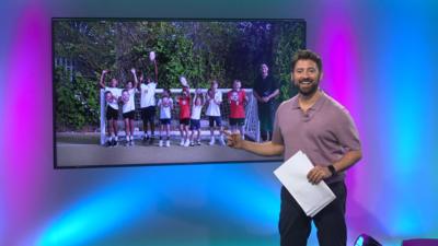 Ricky on the Newsround set