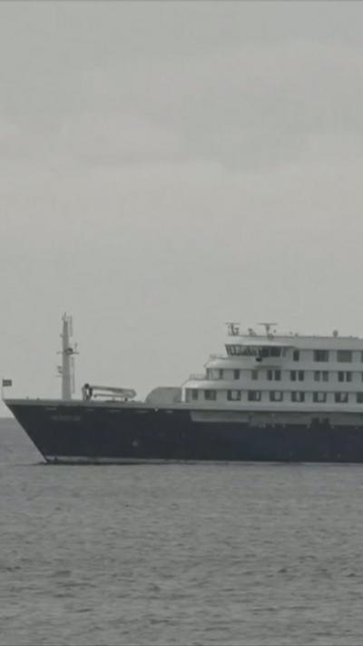 MV Hondius sailing