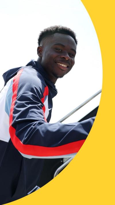 England player Bukayo Saka prepares to board a flight ahead of their FIFA World Cup 2026 Group L match between England and Croatia at Dallas Stadium.