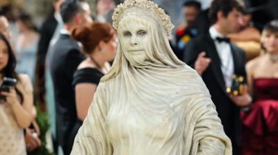 Heidi Klum in her Met Gala costume