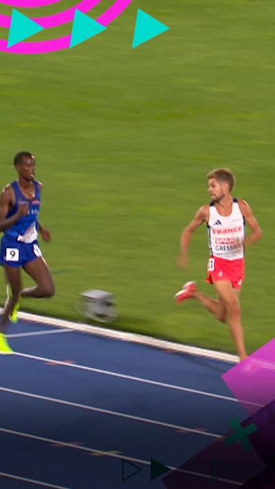Yemaneberhan Crippa chases Jimmy Gressier for bronze, while Gressier looks back at him