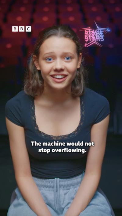 The popcorn machine's OVERFLOWING!