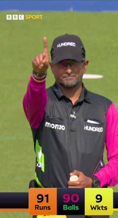 Final wicket falls as Sunrisers bowled out for 91