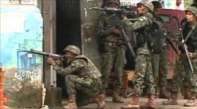 Brazilian security forces enter Rio favela