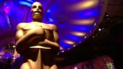 Oscar statuette