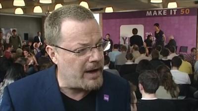 Eddie Izzard