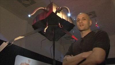 China Mieville and martian tripod