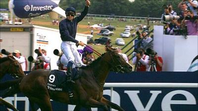 Pour Moi ridden by Mickael Barzalona