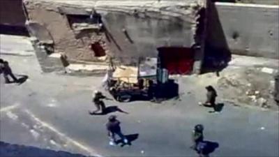 Syria street battle