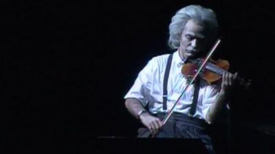 Performer from Einstein on the Beach