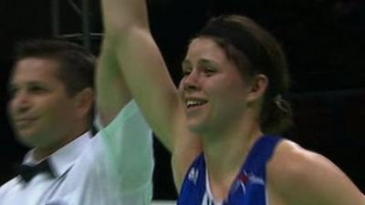 Savannah Marshall wins world gold