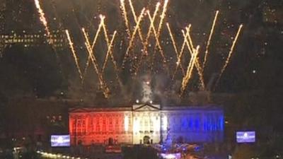 Fireworks at Buckingham Palace