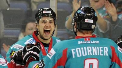 Matt Towe scored for the Belfast Giants against the Sheffield Steelers