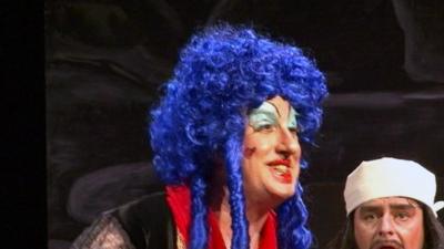 Panto dame