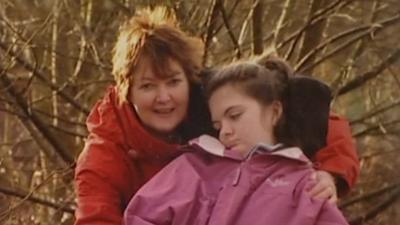 Linda Mills with her daughter Holly