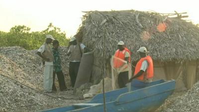 Kawawana officials and local people