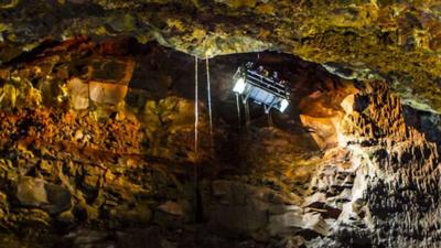 Inside the Thrihnukagigur volcano