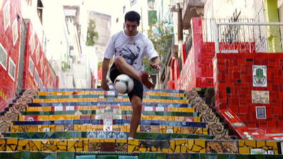 Freestyle footballer in Brazil