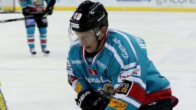 Dustin Whitcotton in action for the Belfast Giants