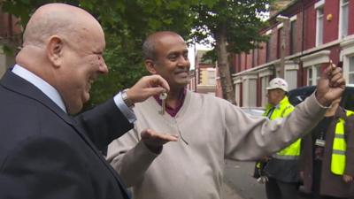 Jayalal Madde with the mayor of Liverpool