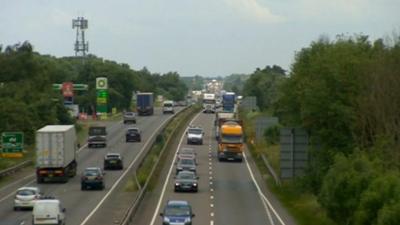 Traffic on the A50 near Uttoxeter