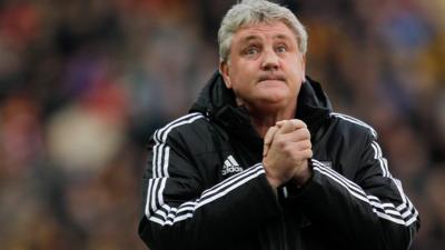 Steve Bruce looks on during Hull's 6-0 thrashing of Fulham