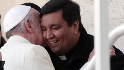 Fabian Baez greets Pope