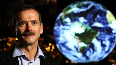 Cmdr Chris Hadfield