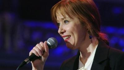 Suzanne Vega performs in Prague in Dec 2011