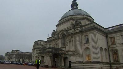 City Hall, Cardiff